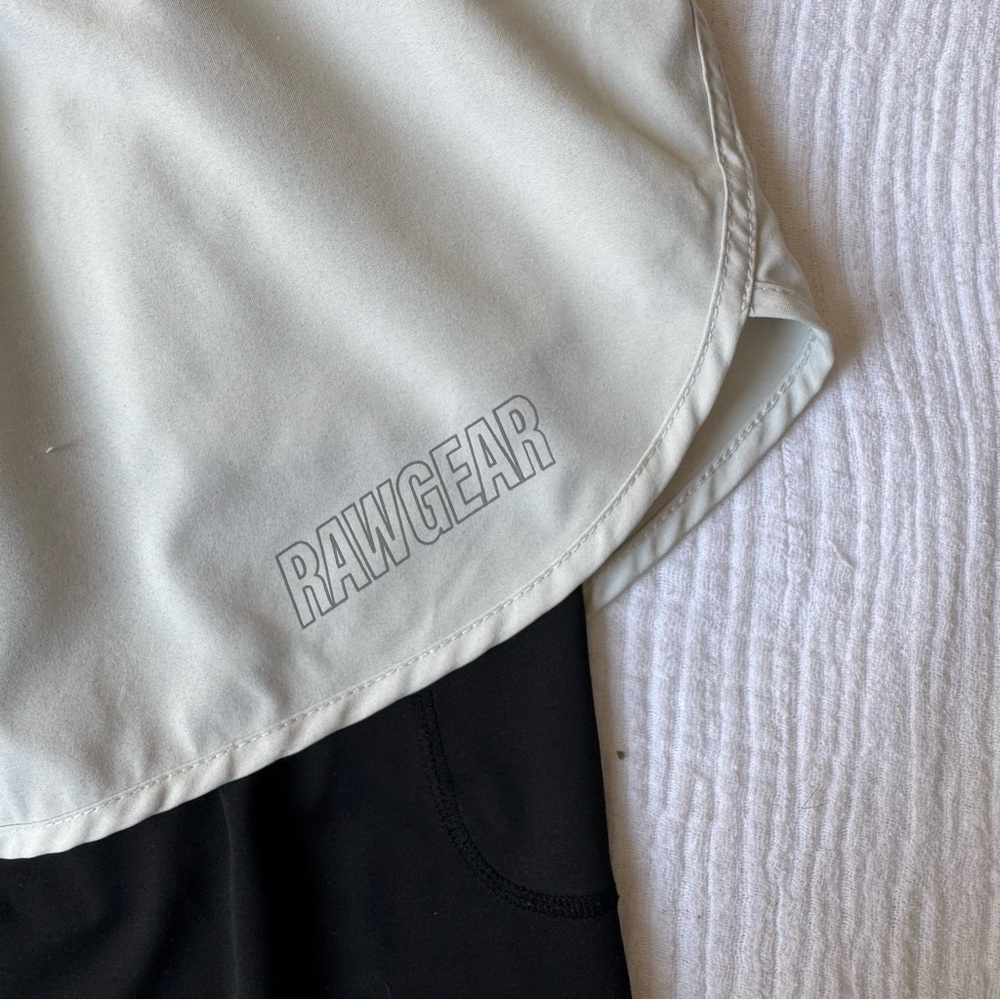 RAWGEAR Men’s Cream Shorts with Built-in Leggings / Size Medium